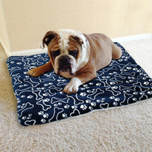 Load image into Gallery viewer, Flannel Mat for dogs